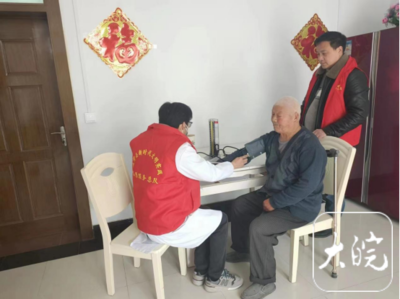 臨北回族鄉(xiāng)東元村 健康送到家門口，義診服務(wù)暖民心